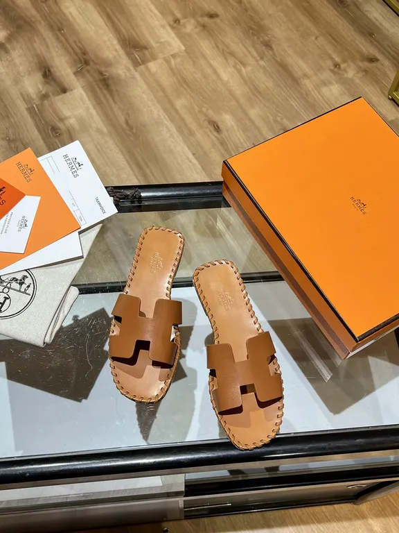 Hermes Shoe 